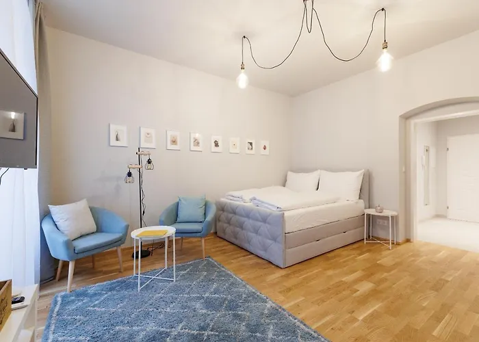 Apartment Crown 6
