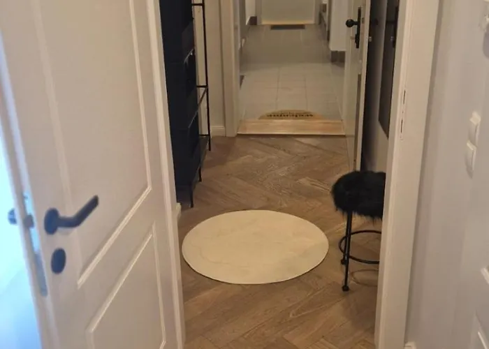 Apartment Crown 6 *